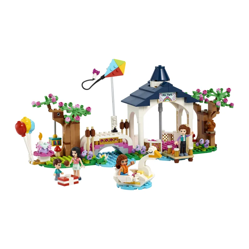 LEGO Heartlake City park