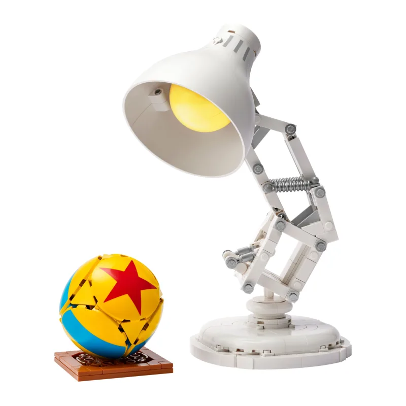LEGO Disney Pixar Luxo Jr.