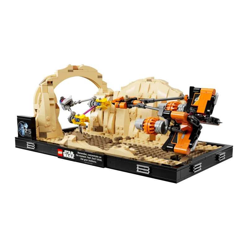 LEGO Mos Espa Podrace diorama