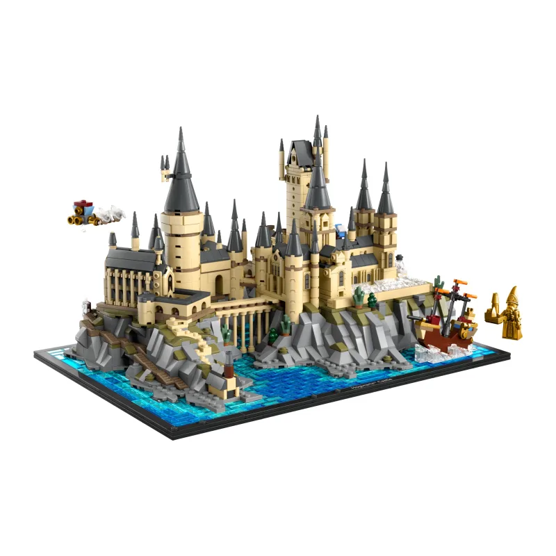 LEGO Kasteel Zweinstein en terrein