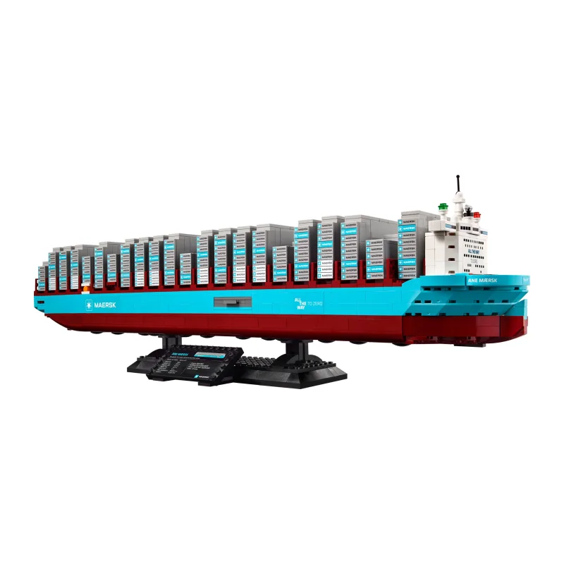 LEGO Maersk containerschip met dubbel brandstofsysteem